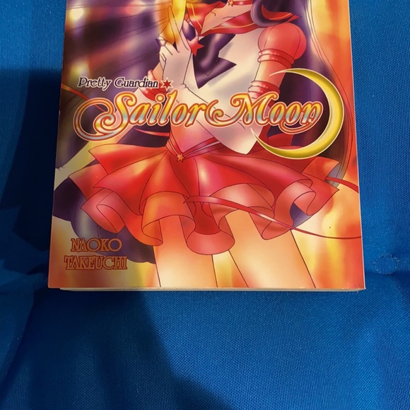 AnimeComics Volume3 Pretty GuardianSailorMoon ByNaokoTakeuchi ExcellentCondition - Picture 6 of 8